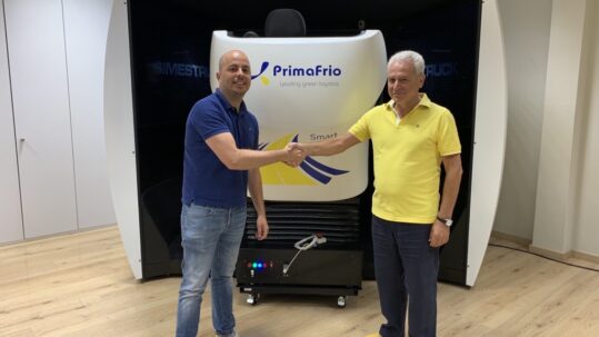 Simumak and Primafrio collaborate in the development of a truck simulator