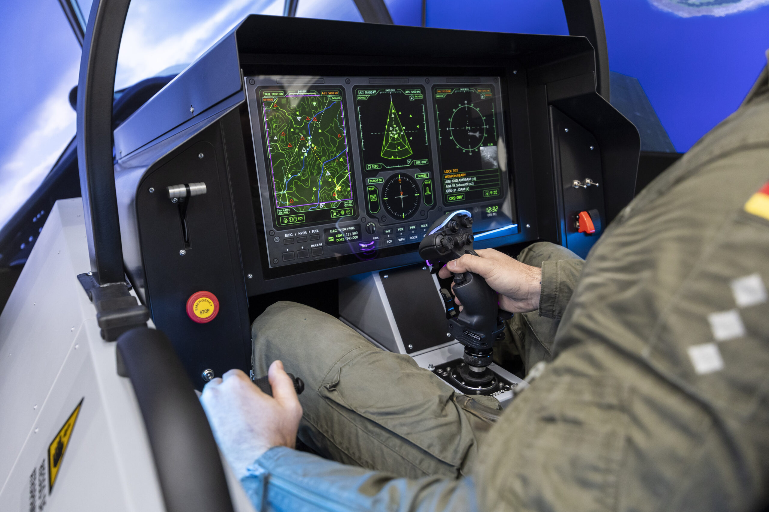 Simulación en defensa aérea